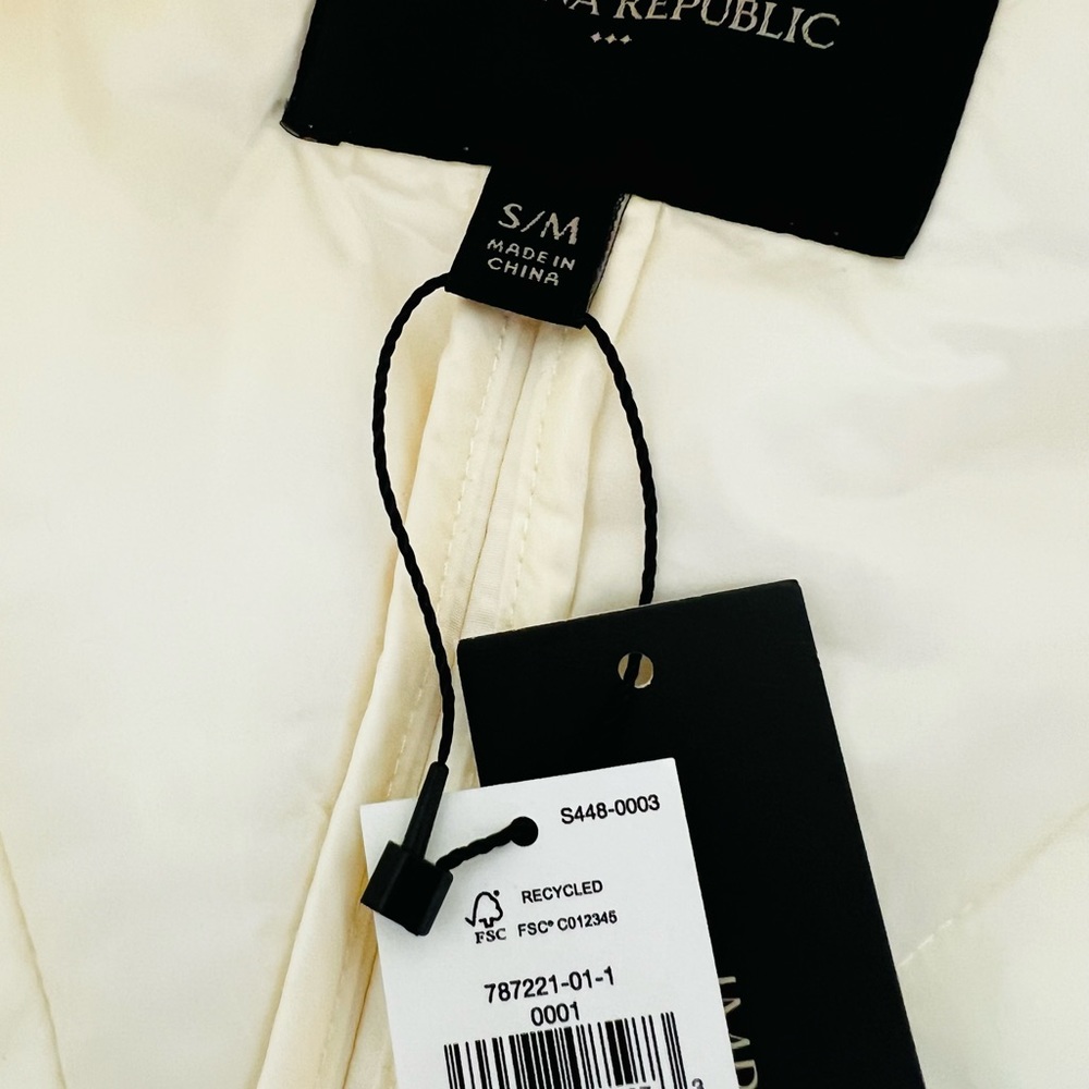 Banana Republic Zip-Up Cream/Beige Quilted Poncho S/M Bloggers Favorite - Picture 12 of 15